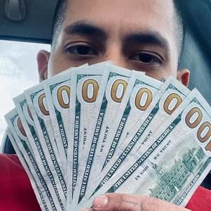 Meet your Posher, Emanuel